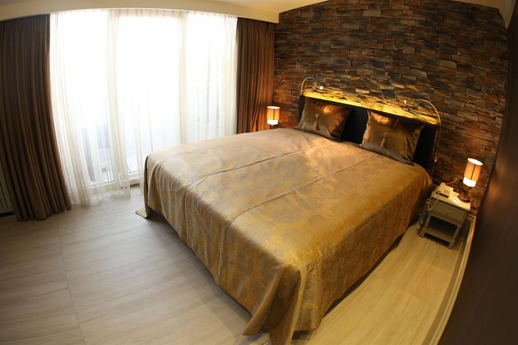 Aly Port Hotel Istanbul Exterior photo